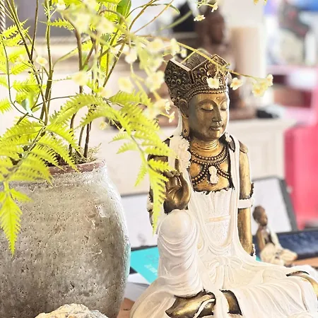 Schlafen Im Atelier - Einzigartiges Gaestezimmer Am Ammersee Schondorf am Ammersee