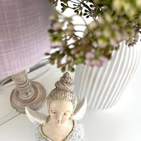 民宿 Schlafen Im Atelier - Einzigartiges Gaestezimmer Am Ammersee