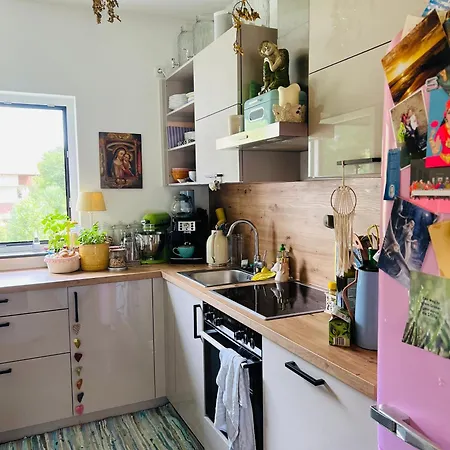 Schlafen Im Atelier - Einzigartiges Gaestezimmer Am Ammersee Homestay