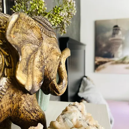 Schlafen Im Atelier - Einzigartiges Gaestezimmer Am Ammersee * Schondorf am Ammersee